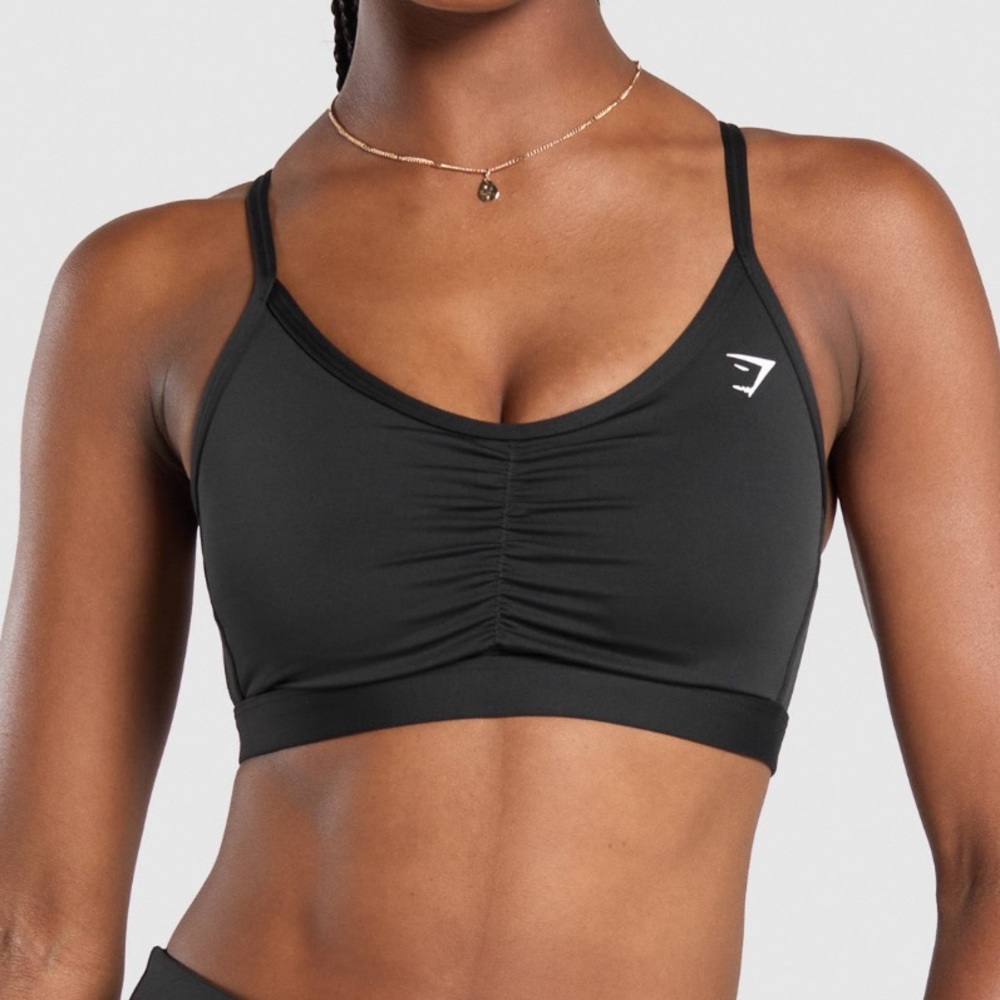 Gymshark Ruched Sports Bra - Medium - Black - NWOT
